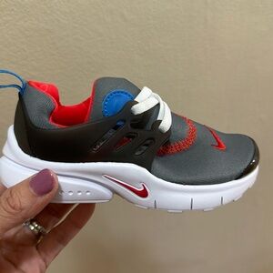 Nike Presto toddler size 9